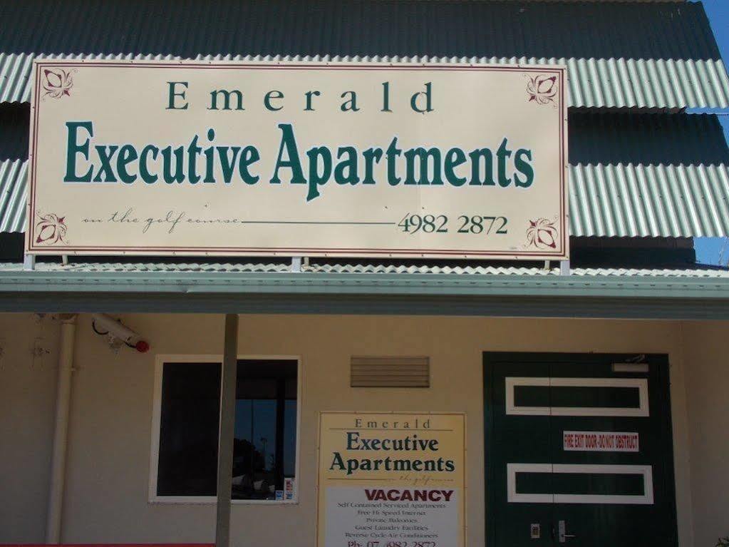 Emerald Executive Apartments Exterior foto